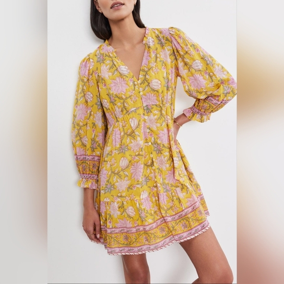 Velvet by Graham & Spencer Dresses & Skirts - Velvet by Graham & Spencer Mary Dress Size S Yellow Floral Ruffle V Neck EUC